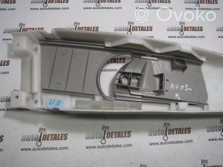 Toyota Avensis T250 Rivestimento montante (B) (superiore) 7313605010