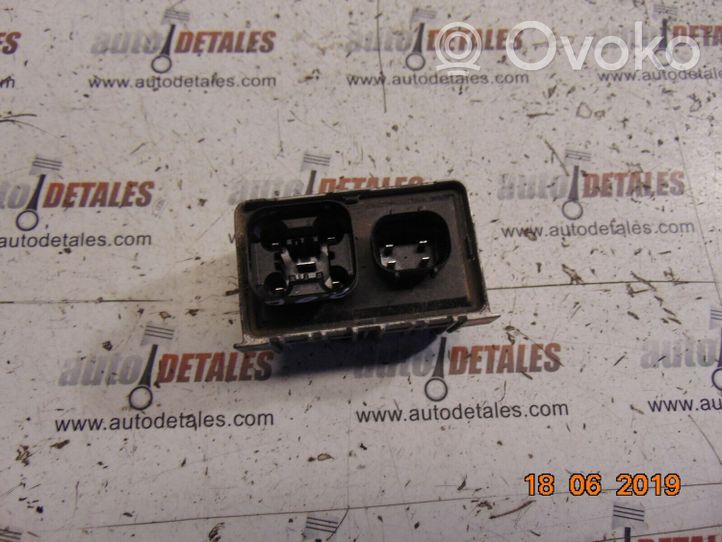 Vauxhall Astra J Relè preriscaldamento candelette 55574293