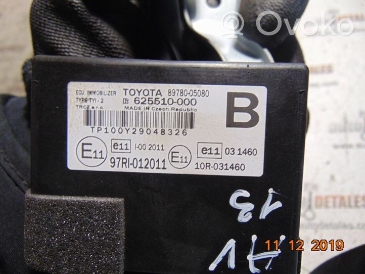 Toyota Avensis T270 Signalizācijas vadības bloks 8978005080