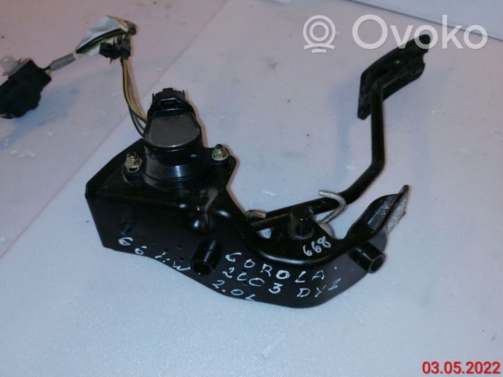 Toyota Corolla E120 E130 Pedale dell’acceleratore 78111-35030