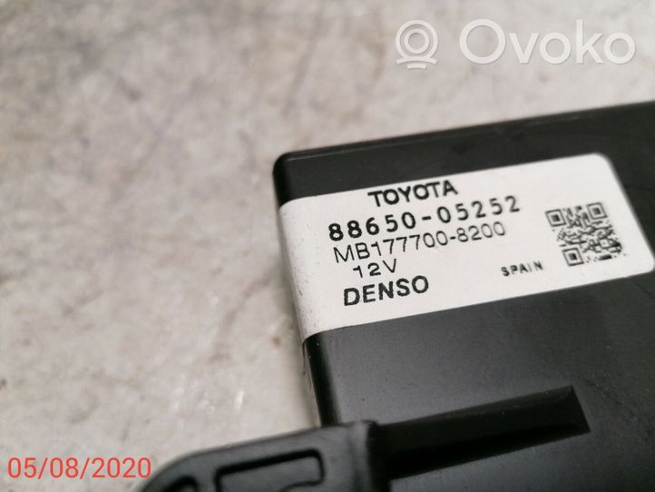 Toyota Avensis T270 Muut ohjainlaitteet/moduulit 88650-05252