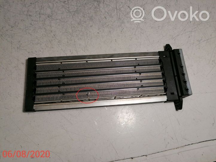 Toyota Avensis T270 Elektrinis salono pečiuko radiatorius MF013410-0400