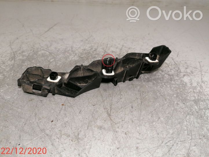 Toyota Avensis T270 Support de pare-chocs arrière 5257805030