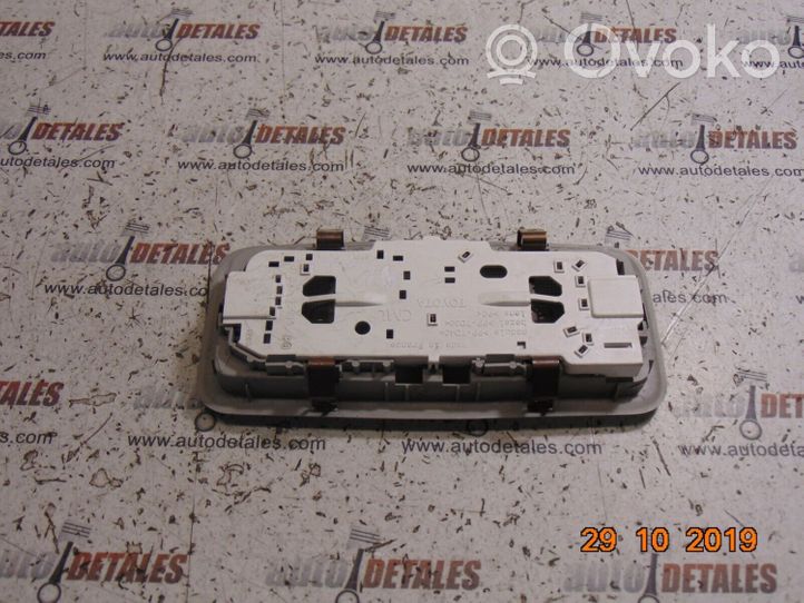 Toyota Avensis T270 Altre luci abitacolo 8125005030