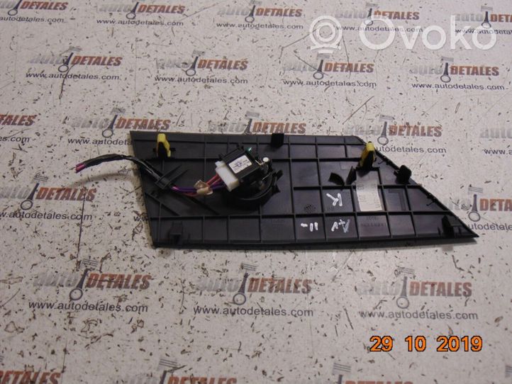 Toyota Avensis T270 Pannello altoparlante 55473-05010