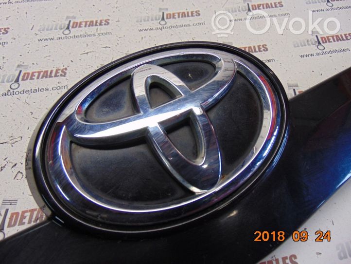 Toyota Verso Barra luminosa targa del portellone del bagagliaio 768110F050