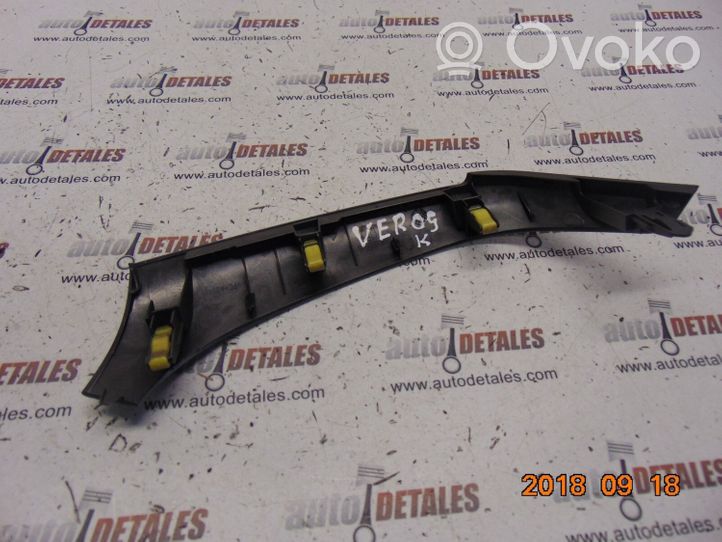 Toyota Verso Kojelaudan hansikaslokeron lista 554350F040