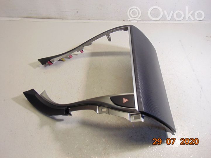 Toyota Verso-S Muu keskikonsolin (tunnelimalli) elementti 5541652040