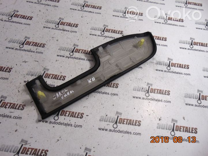 Toyota Corolla E120 E130 Altro elemento di rivestimento della portiera anteriore 7422012180