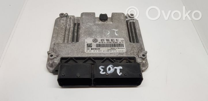 Volkswagen Touran I Calculateur moteur ECU 03G906021MJ