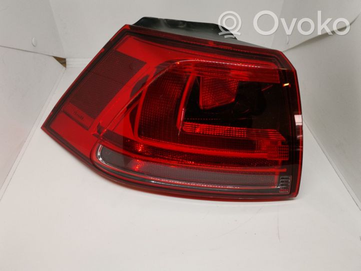 Volkswagen Golf VII Lampa tylna 5G0945095N