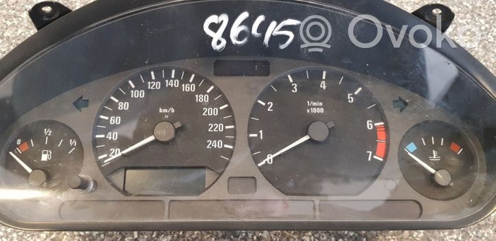 BMW 3 E46 Compteur de vitesse tableau de bord 8360482