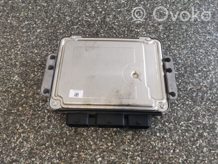 Peugeot 308 Calculateur moteur ECU 0281013872