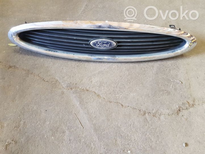 Ford Mondeo MK II Grille calandre supérieure de pare-chocs avant 96BG8200C