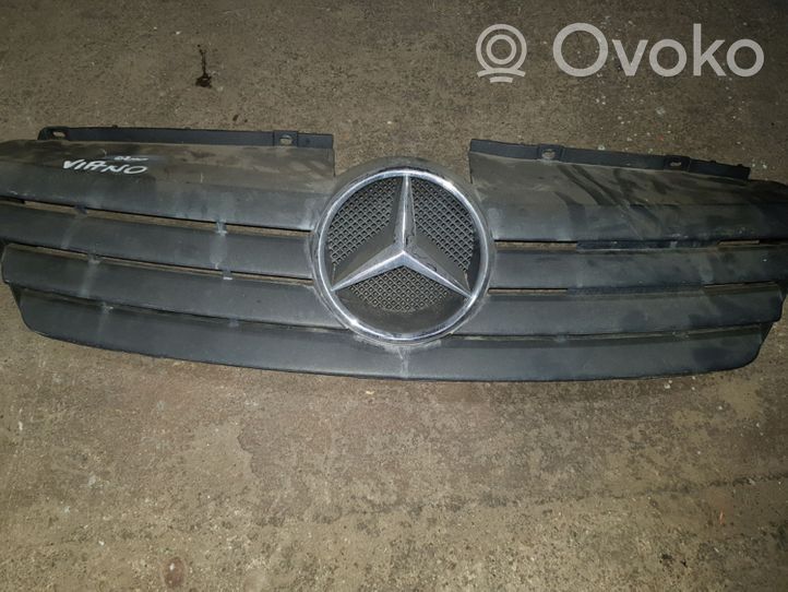 Mercedes-Benz Vito Viano W638 Grille calandre supérieure de pare-chocs avant 