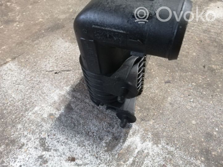 Citroen C5 Chłodnica powietrza doładowującego / Intercooler 9637809480