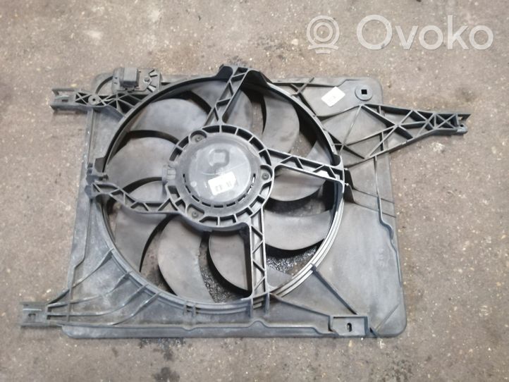 Nissan Qashqai+2 Ventilatore di raffreddamento elettrico del radiatore 