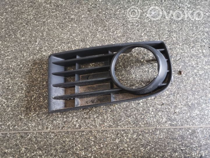 Volkswagen Golf V Front fog light trim/grill 1K0853666B