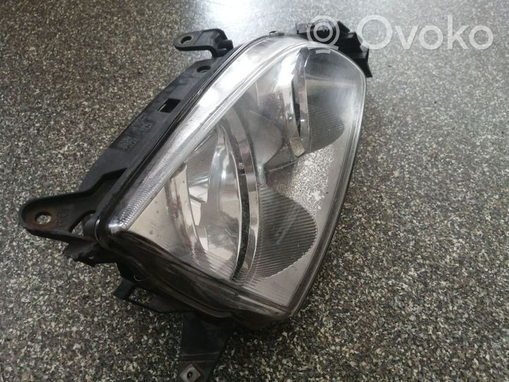 Toyota Avensis T220 Faro/fanale 54534380