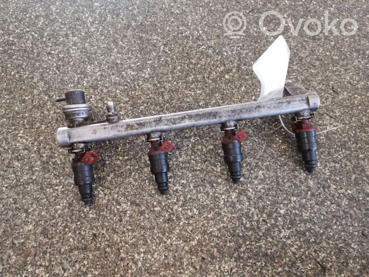 Opel Vectra B Fuel injectors set 90501588