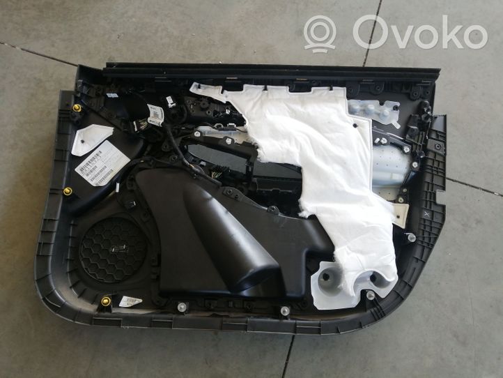 Chevrolet Volt II Обшивка передней двери 84116323