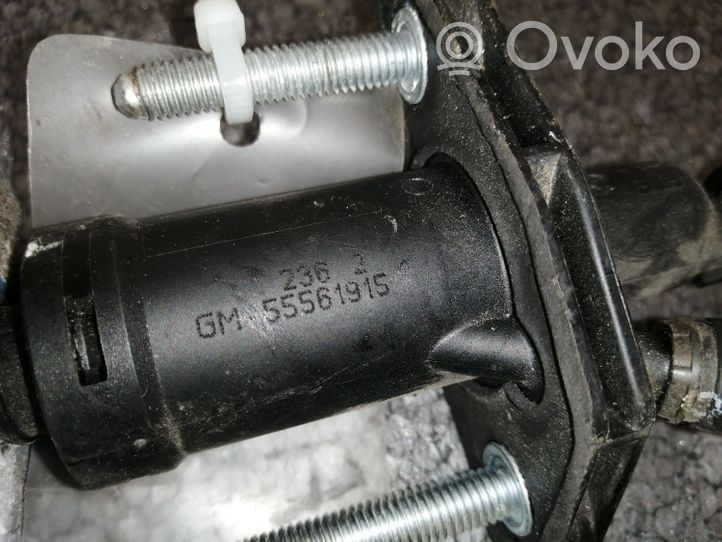 Opel Astra J Pompa della frizione 55561915