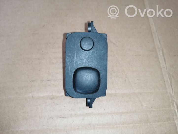 Audi A8 S8 D2 4D Steering wheel adjustment switch 4D0907703A