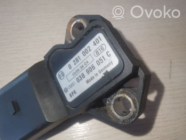 Volkswagen Multivan T5 Air pressure sensor 0281002401