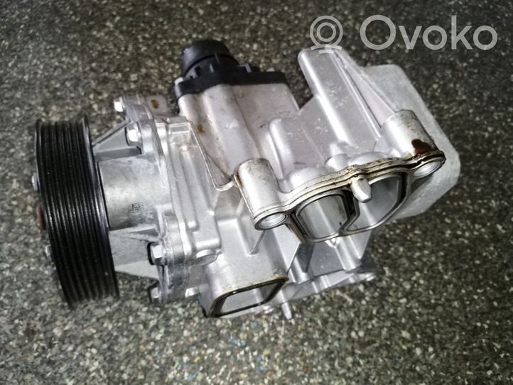 Opel Cascada Water pump 55571483