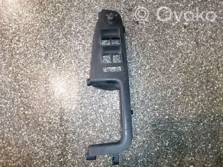 Audi A4 S4 B7 8E 8H Front door window switch trim 8E1867171B