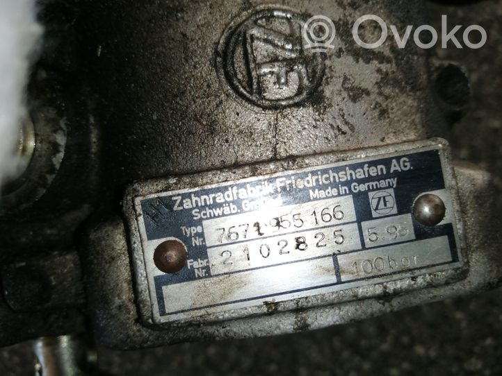 Volkswagen I LT Power steering pump 7671955166