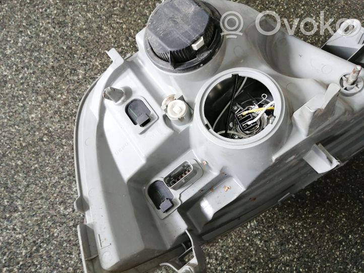 Opel Movano A Lampa przednia 