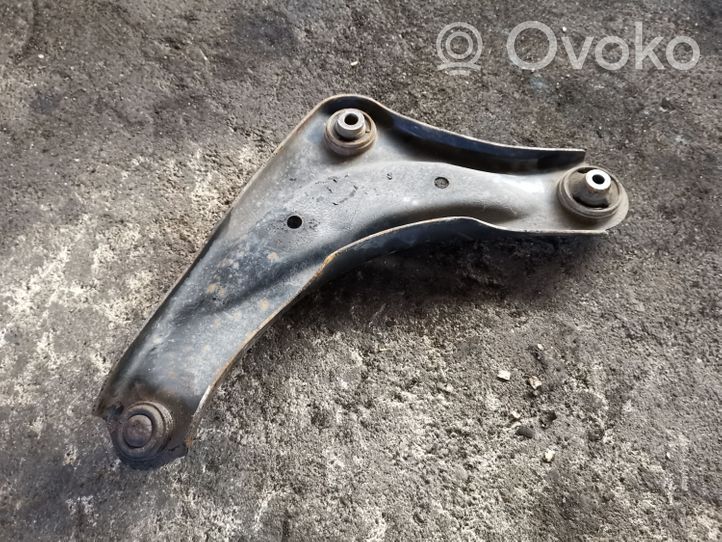 Nissan Leaf I (ZE0) Front lower control arm/wishbone 