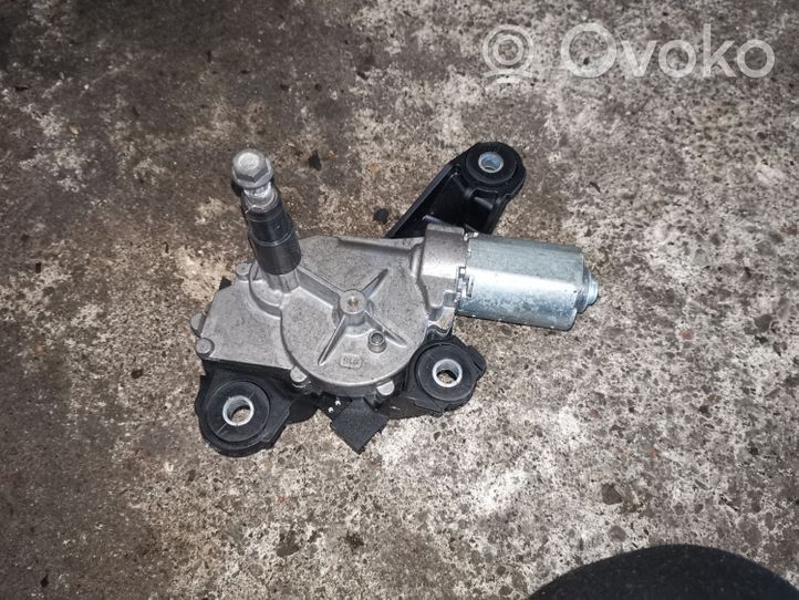 Nissan Qashqai+2 Moteur d'essuie-glace arrière 0390201820