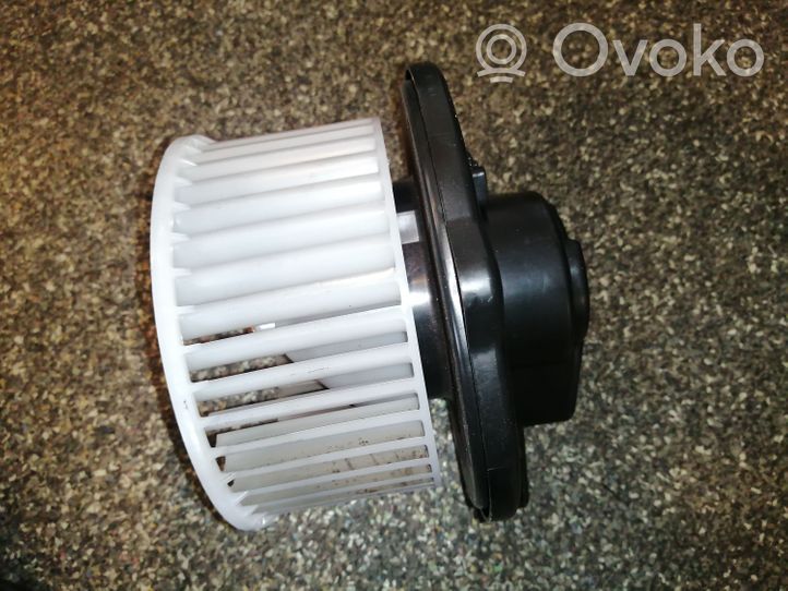 Mazda CX-3 Ventola riscaldamento/ventilatore abitacolo 8727000701