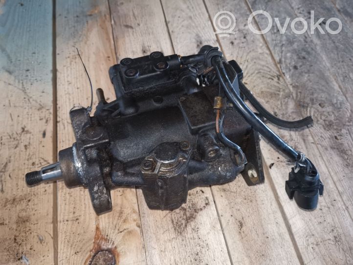 Audi A4 S4 B5 8D Fuel injection high pressure pump 028130109H