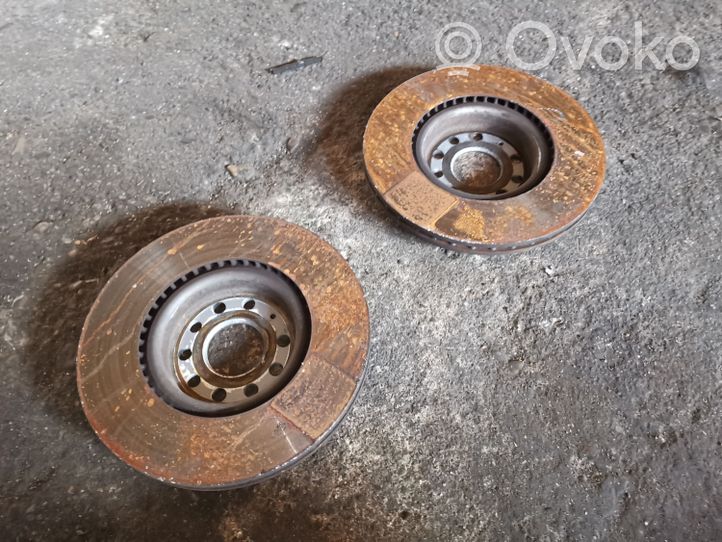 Volkswagen Touran II Front brake disc 