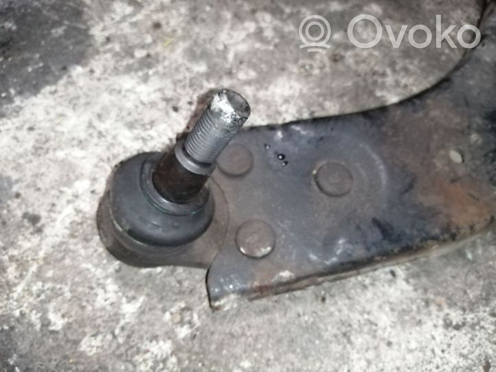 Ford C-MAX I Front lower control arm/wishbone 