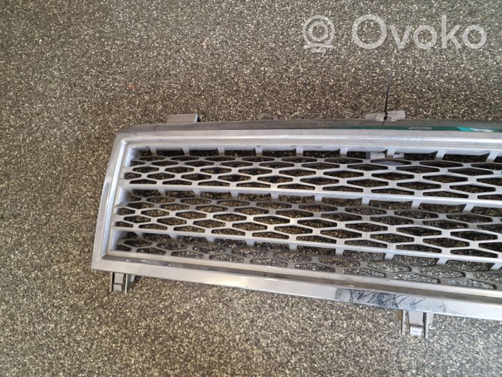 Land Rover Range Rover L322 Grille calandre supérieure de pare-chocs avant 