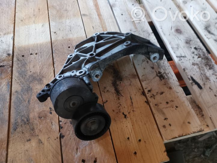 Citroen C5 Supporto del generatore/alternatore 