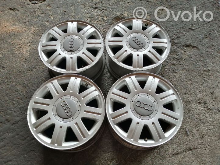 Audi A4 S4 B5 8D R 15 alumīnija - vieglmetāla disks (-i) 4B0601025B