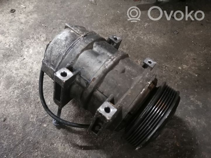 Volvo V70 Compressore aria condizionata (A/C) (pompa) 