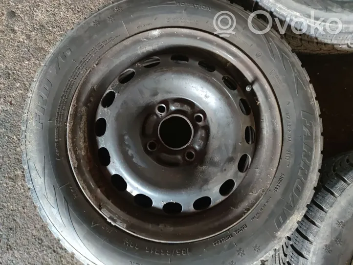 Volvo S40, V40 R15 steel rim 30852002