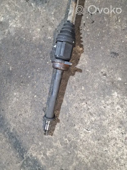 Toyota Avensis Verso Front driveshaft 