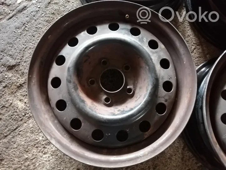 Toyota Avensis Verso Cerchione in acciaio R16 