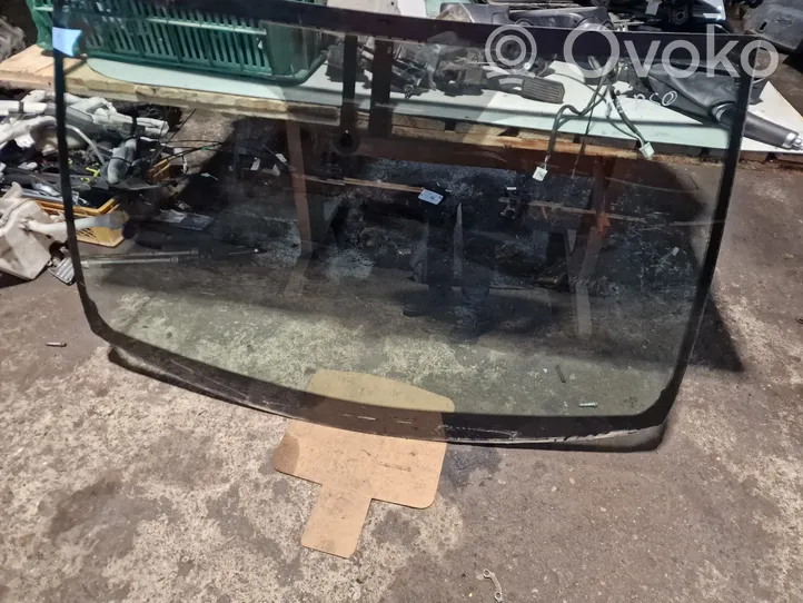 Toyota Verso Front windscreen/windshield window 