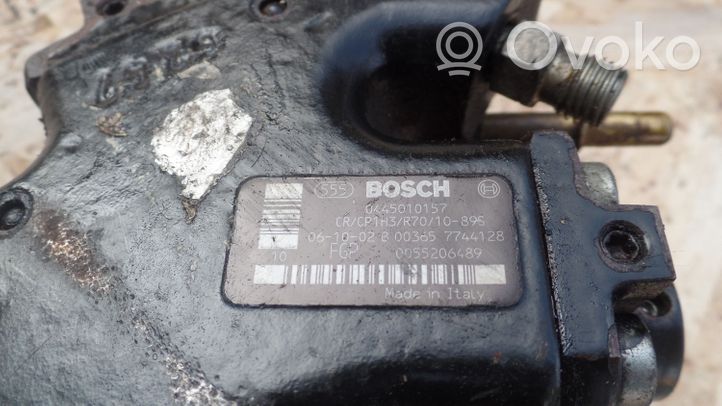 Opel Corsa D Pompa wtryskowa wysokiego ciśnienia 0055206489