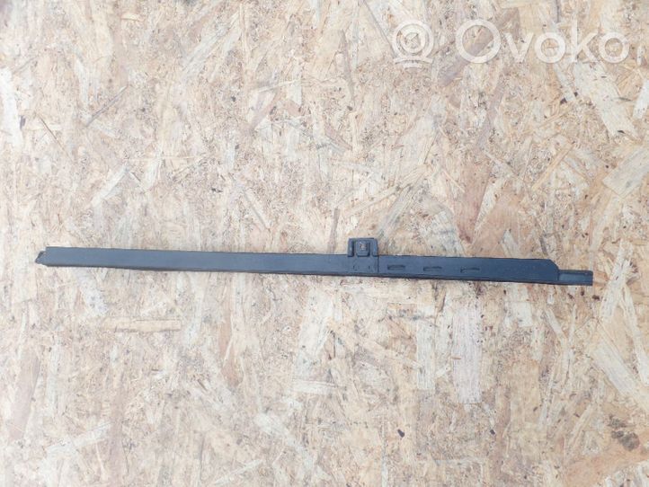 Opel Astra G Rail de pare-brise de porte arrière 