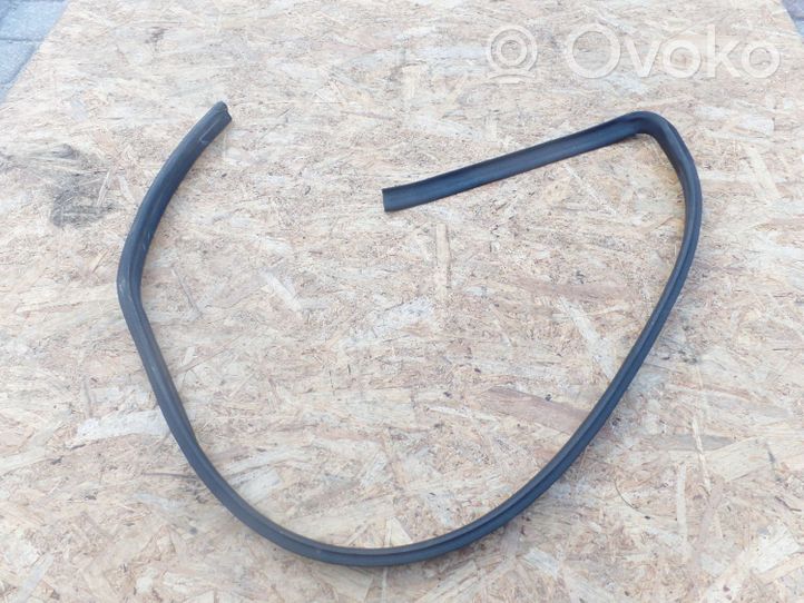 Opel Corsa D Front door rubber seal 