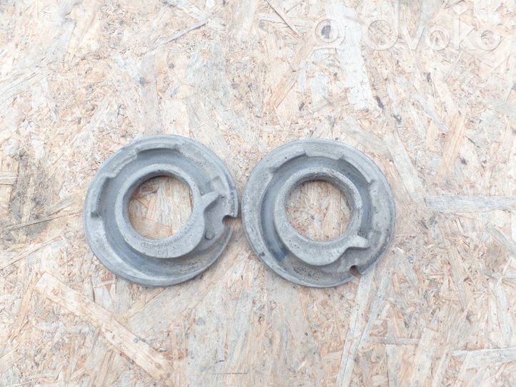 Audi A4 S4 B6 8E 8H Front coil spring rubber mount 